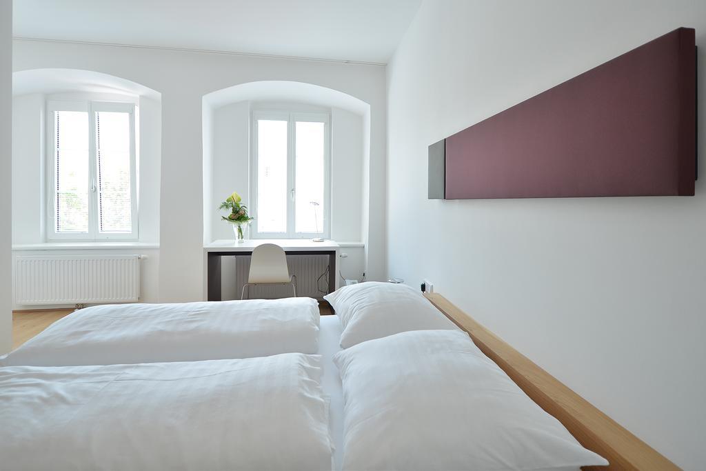 Appartement-Hotel Gh Zum Goldenen Schiff Enns Room photo